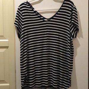 Cupio Black & White Stripped Shirt